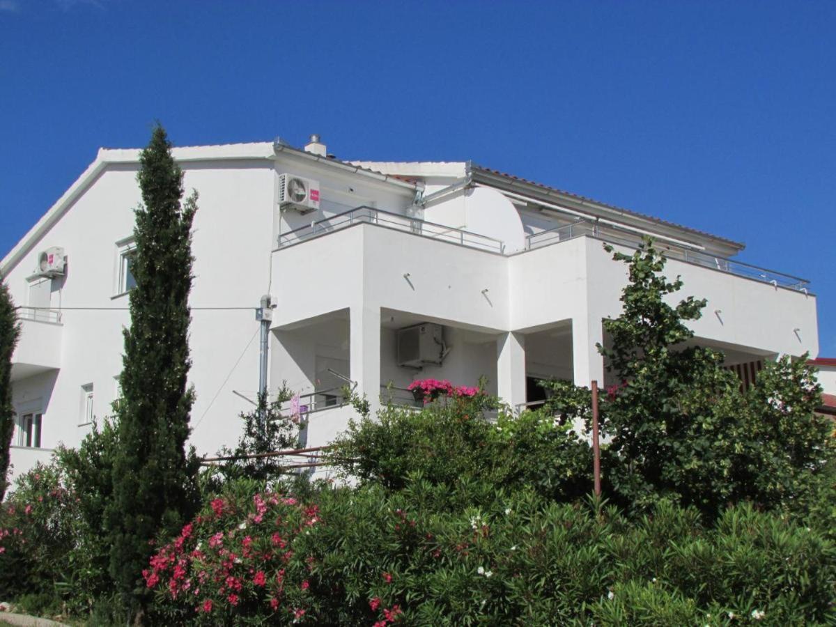 Apartmani I Sobe Grga スタリグラード エクステリア 写真
