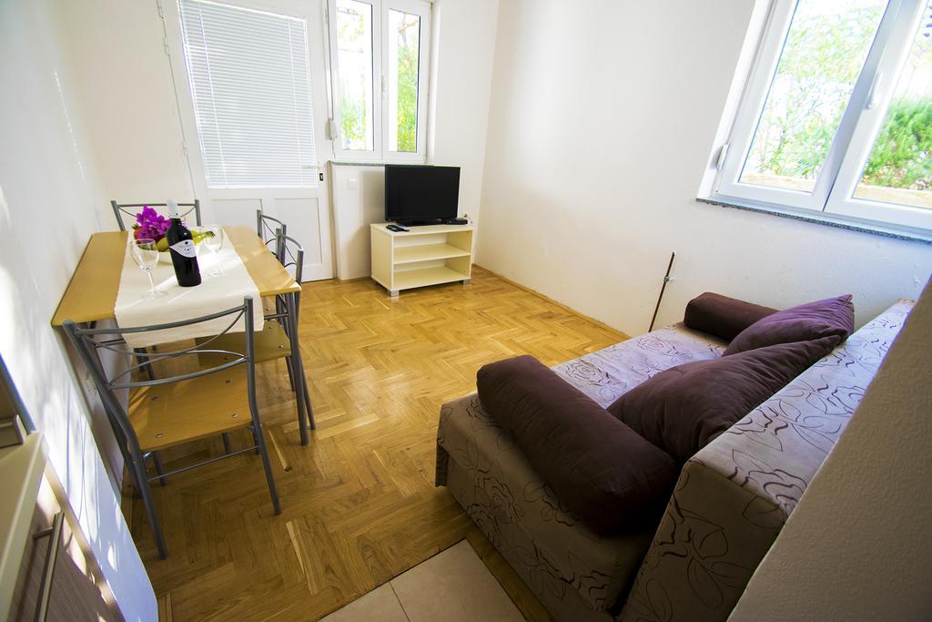Apartmani I Sobe Grga スタリグラード エクステリア 写真